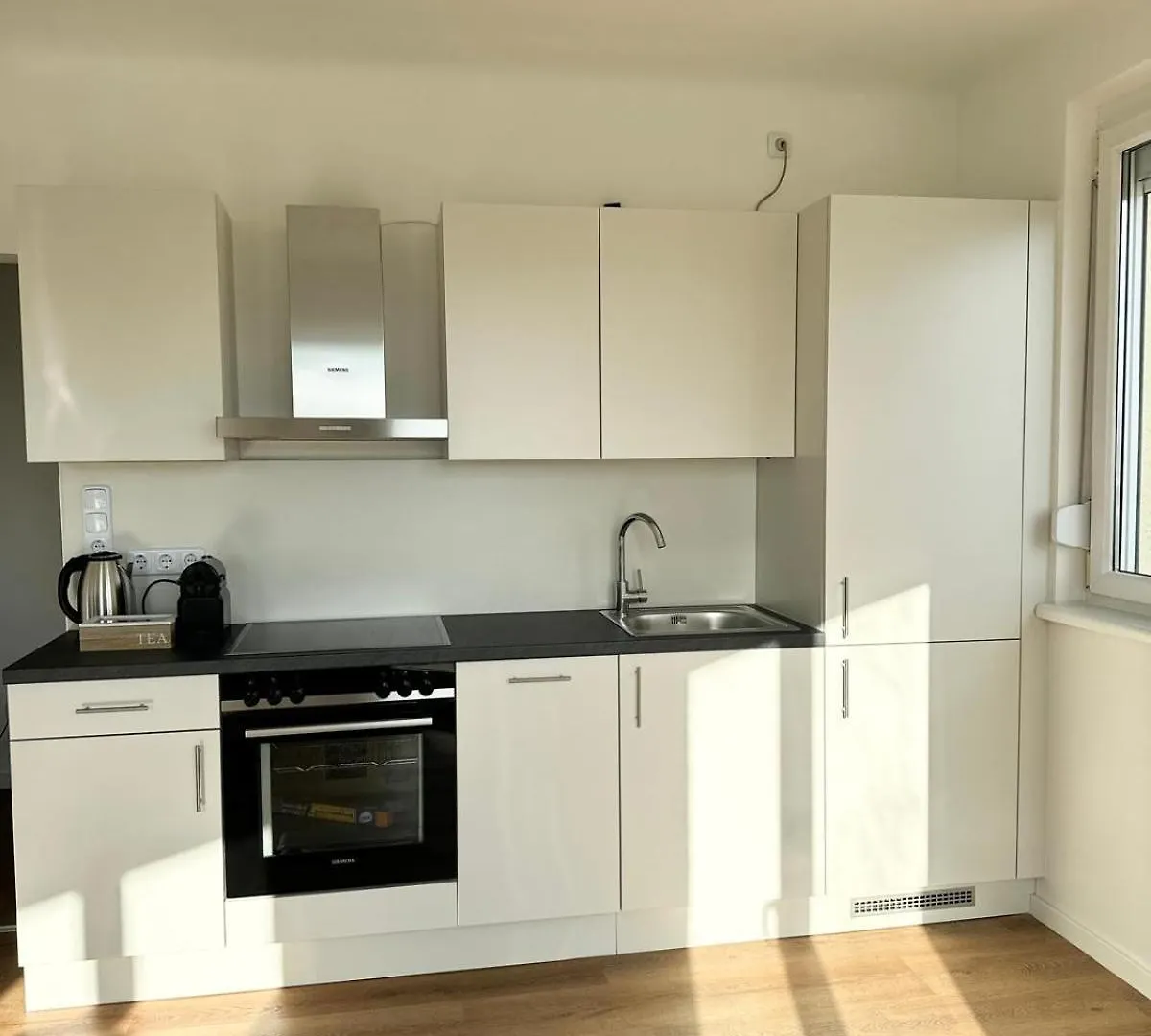 Rooftop Apartment, 10Min To City Center, Direct At Metro, Skyview Big Terrace! Vienna Austria